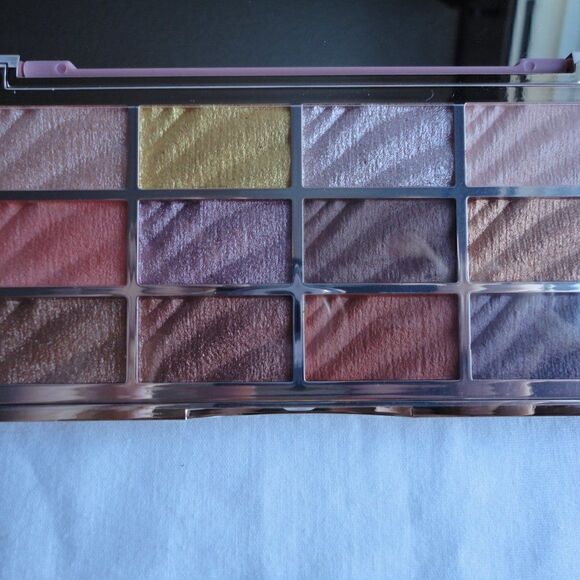 Ciate London The Velvet Eyeshadow Palette - Picture 1 of 4